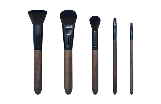 Makeup brushes 8